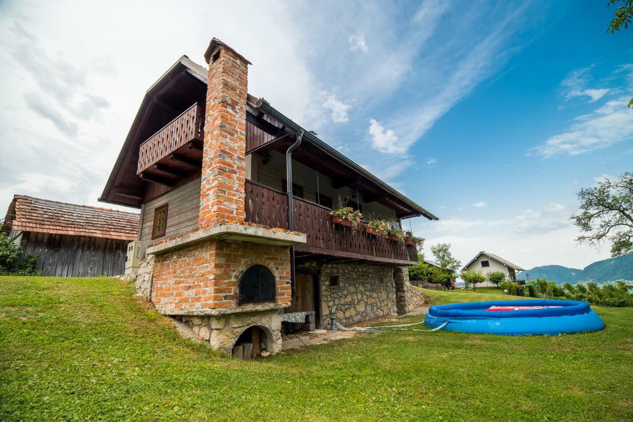 Sunny House With Sauna Bistrica ob Sotli Exteriör bild